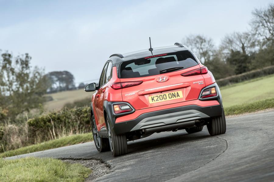  Hyundai Kona AWD (OS) 2017 года  (UK) (фото 15 из 40)